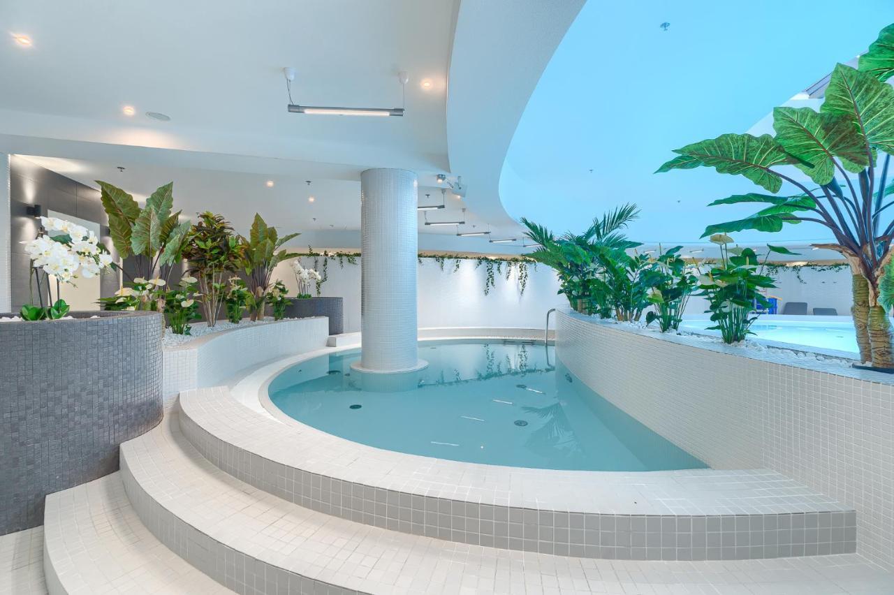 Margi Ether Apartament Lux Pool Balcony Szczecin Exterior foto